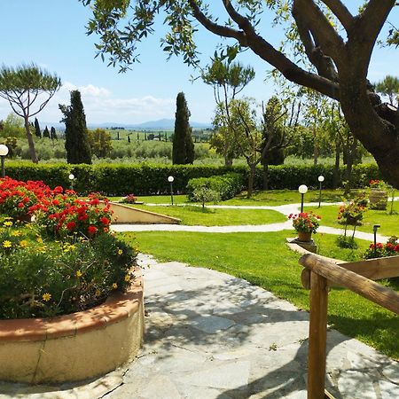 Agriturismo La Luciana Кастильоне дела Пеская Екстериор снимка