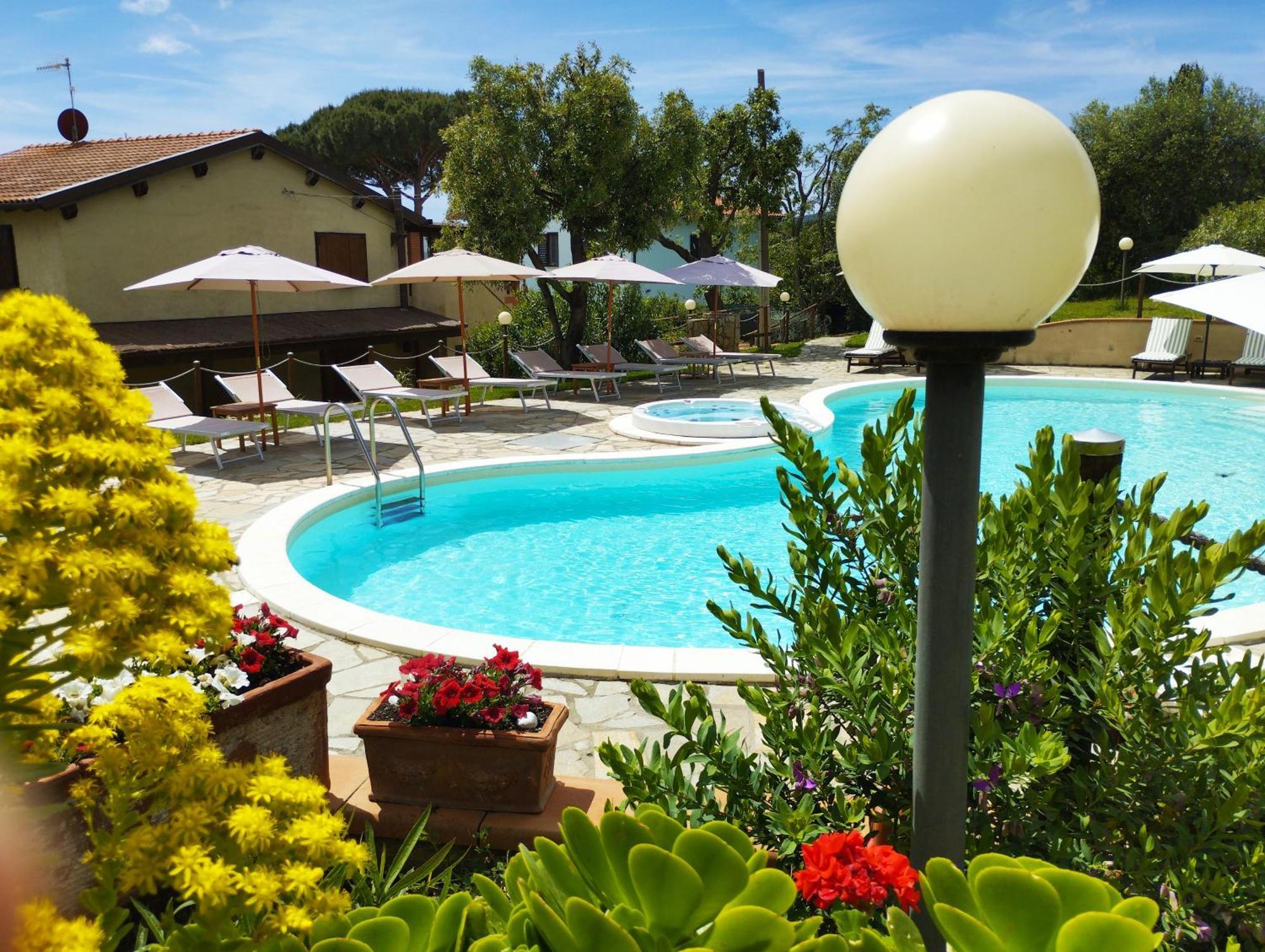 Agriturismo La Luciana Кастильоне дела Пеская Екстериор снимка